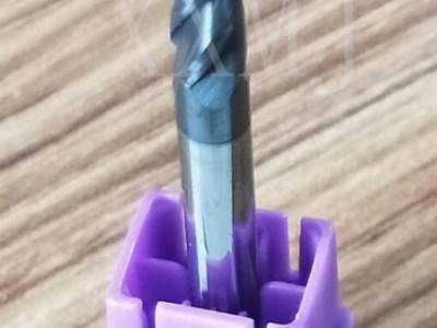 GSTK4R0.2*50L*4T 钨钢涂层铣刀图3