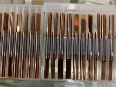 台湾代工高效率钨钢铝用铣刀 七彩复合涂层非标定制硬质合金铣刀高效高光铝用铣刀图1