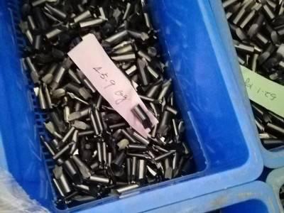 成毫 高速钢高速钢丝锥丝攻钻头w6w18w35M42高速钢废料半成品圆钢图1