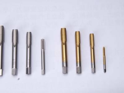 高速钢公制直槽机用丝锥、涂层、镀钛，全磨制，高工钢机用丝锥图3