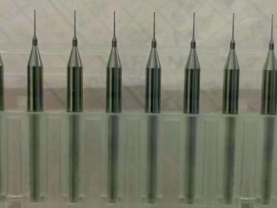 口罩滚轴专用高硬高光铣刀、N95口罩机专用整体合金钻头、罩熔喷布模具专用微型钻头、非标斜度铣刀、熔喷孔加工高光钻头图1