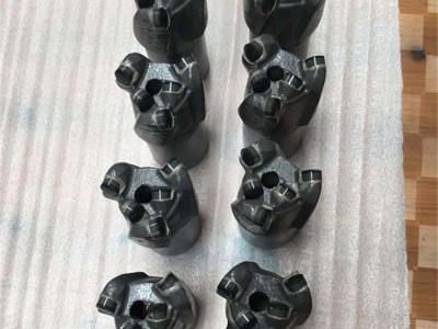 保质保量矿用金刚石三翼合金钻头PDC三翼合金钻头三翼复合片钻头图4