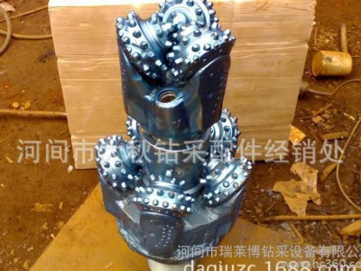 定制大口径组装牙轮钻头 扩孔钻头图3