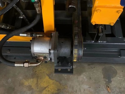 恒宣供应xy-200型地质勘探钻机液压机械钻机  大孔径液压中深孔钻机钻进动力强劲  工程勘探能手图2