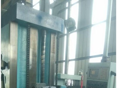 供应二手台湾进口数控四轴深孔串床FW-1500深孔钻床图2