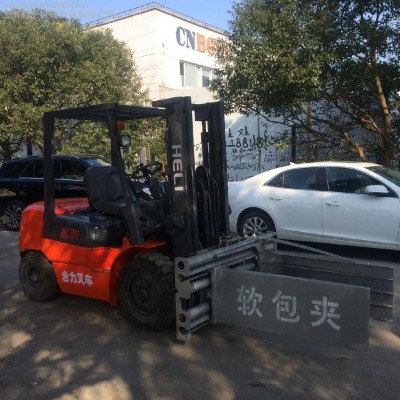 供应新款二手合力3吨软包夹叉车卡思卡特抱车圆筒夹图6