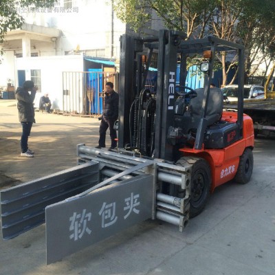 供应新款二手合力3吨软包夹叉车卡思卡特抱车圆筒夹图5