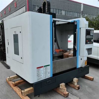 立式数控铣床XK7126 小型加工中心圆盘斗笠刀库可选 精密加工数控铣图3