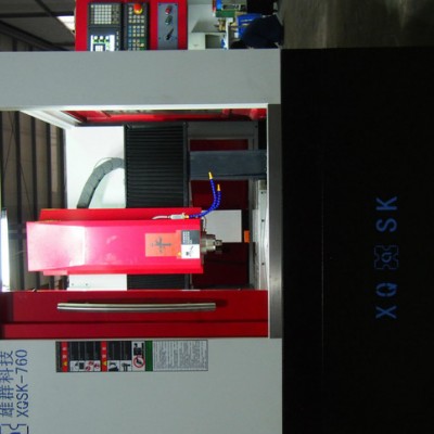 直销 760雕铣机 小型雕铣机 刀库雕铣机 手板治具雕铣机图1