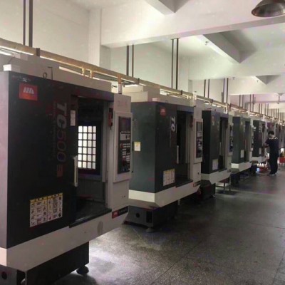 闲置不用赔本出售二手【沈阳TC-500R钻攻机】台湾臻赏21把伺服刀库 TC500R钻攻机图1
