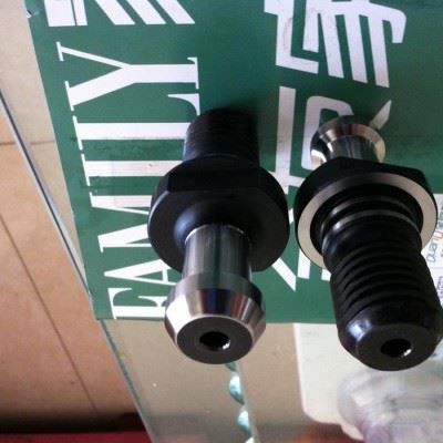 德州老妖 机械 BT40拉钉 BT30 BT50 45 90 度拉钉 拉杆螺丝加工中心刀柄高精数控拉钉图3