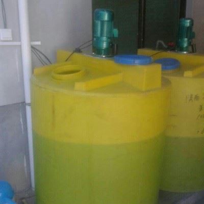 湖南2000L塑料圆药箱 清洗剂桶 2吨混凝剂搅拌桶 特价出图2