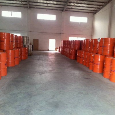 江西油污清洗剂【新球牌环保清洗剂】白电油替代品 最环保的工业清洗剂图2