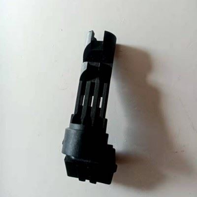 **汽车传感器接头模具 传感器五金注塑模具 汽配件模具 一出一接头模具图2
