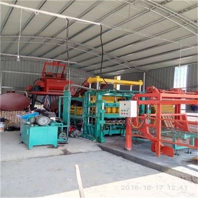 鑫达8-15大型透水制砖机模具一机多用 建筑专用水泥砖机设备视频 砖厂设备配件齐全**  混凝土检查井模块设备图3