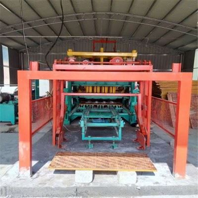 鑫达8-15大型透水制砖机模具一机多用 建筑专用水泥砖机设备视频 砖厂设备配件齐全**  混凝土检查井模块设备图1