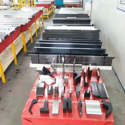 锦缎 折弯机模具  数控模具  模具分段  非标模具订购图1