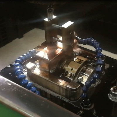汽车模具配件 深圳恒兴昌精密模具注塑模具加工图8