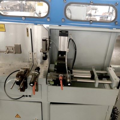 山东 明美 LJJB-450X100 铝门窗加工设备 铝门窗角码切割锯 铝型材数控角码锯  断桥铝切割锯图6