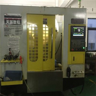 供应深圳CNC数控加工中心加工 机箱 螺帽  旋钮 模块盒 金属座图5