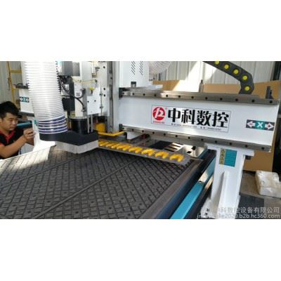中科数控 直排加工中心  柜体柜门行业通用加工中心 山东中科开料机厂家图3