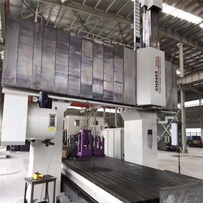 出售二手2.5X6米数控龙门镗铣加工中心昆机XH2425 二手加工中心图2