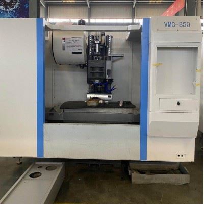 广纳数控机床VMC850/XH715立式加工中心**数控机床光机图1
