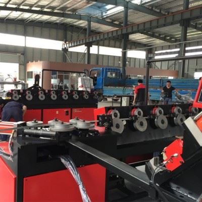 FL20型数控法兰成型机加工设备图4