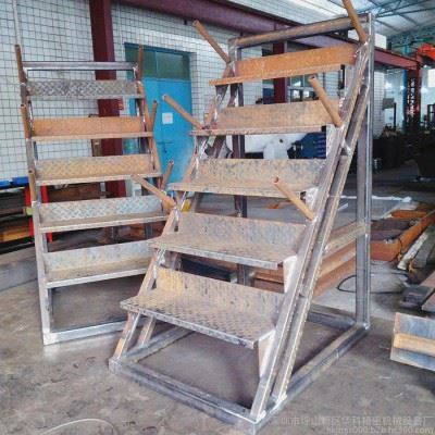 沈阳机床数控及CNC加工 承接批量机械零件加工 五金设备加工 精密加工 龙门数控加工中心 焊接机架 加工中心加工图1