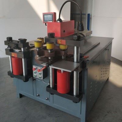 众力志成30吨母线加工机数控液压铜排加工机三工位母线一体机图1