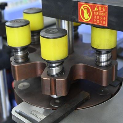 德商母线机 铜排加工机 德商303液压数控母线加工机 多功能母线加工设备