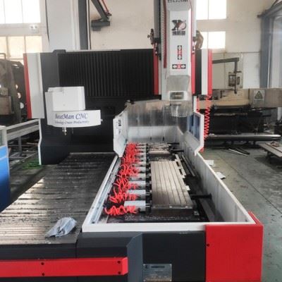 博斯曼 工厂生产直销 数控机床加工设备  数控钻孔机 加工钻床 有现货图4