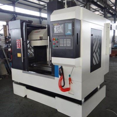 舜铣VMC650立式加工中心  国产立式数控加工中心价格图4