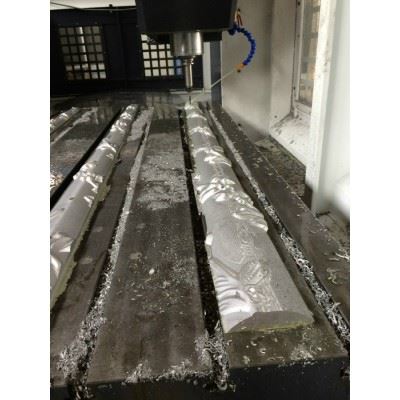 我厂有数控铣床加工中心 加工各种铸件 设计加工铸造模具图8