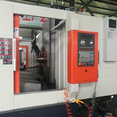 舜铣WNH630卧式加工中心  国产卧式数控加工中心价格图1