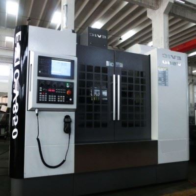 友泰VMC850加工中心  台湾丝杠线轨轴承新代加工中心  小型加工中心 数控加工中心机床图5
