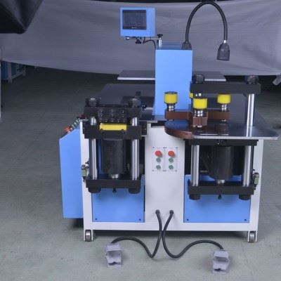 德商303ESK-3 数控母线加工机    多功能铜排加工机厂家图1