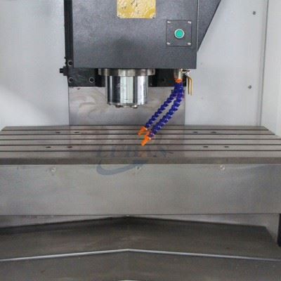 厂家直供1060数控立式加工中心 cnc加工中心机床 1060数控铣床图4
