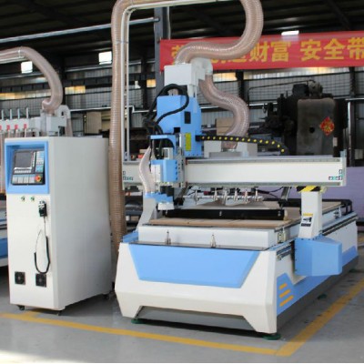 山东胜雕数控 板式家具生产线 SD-1325HD-P 直排式换刀加工中心 雕刻机 开料机 数控开料机 数控加工中心图1