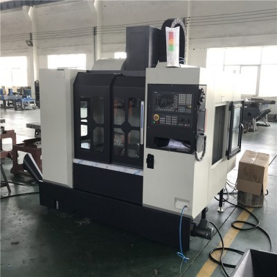 加工中心 小型数控加工中心卧式加工中心图4