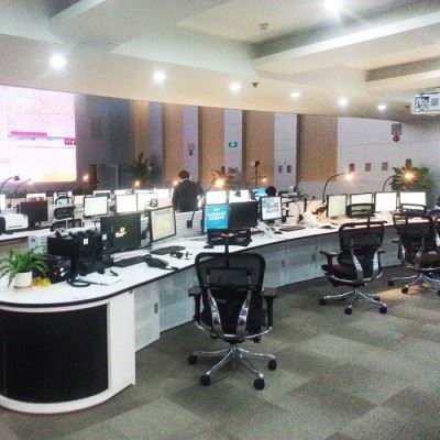 中创美 兴城110应急指挥中心监控台 监控室监控平台定制 安防指挥中心操作台加工图2