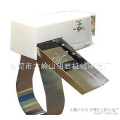 机床配件、加工中心刮油是我公司自主研发和生产的一项产品为的就是客户买的放心，用的生省心，欢迎大家前来选购图1
