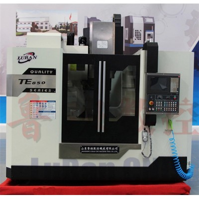 VMC850立式加工中心 新代21系统 7.5kw电机 台湾丹铨8000rpm主轴图3