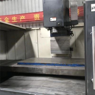 巽有机床供应二手加工中心 南京新浙1580立式加工中心NC-80V现货图2