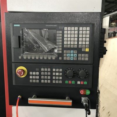 友泰VMC550加工中心  加工中心  龙门加工中心   数控加工中心铣床图1