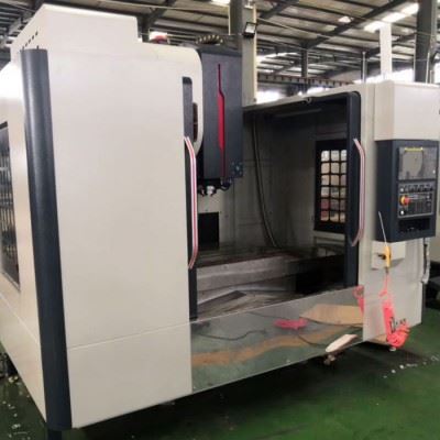 友泰vmc1160加工中心 三轴加工中心 台湾新代系统加工中心 加工中心1160图1