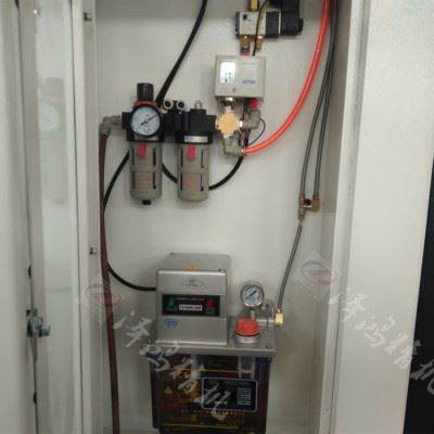 厂家直供全自动数控铣床高效率VMC1580cnc立式数控线轨加工中心图4