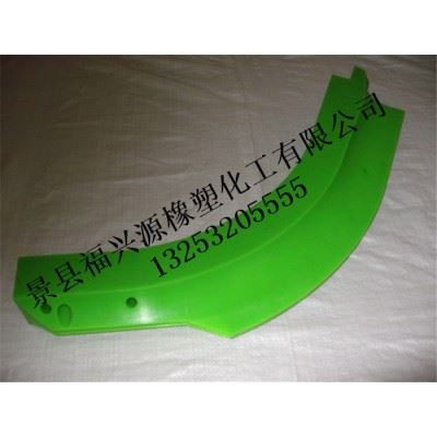 本厂数控铣床对外设计加工洗瓶机设备配件含油尼龙滑轨，进瓶滑轨图1